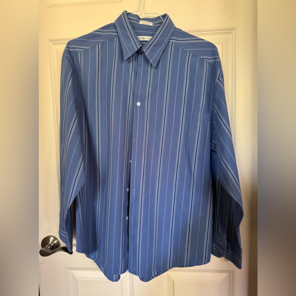 Geoffrey Bean Men’s Striped Dress Shirt
